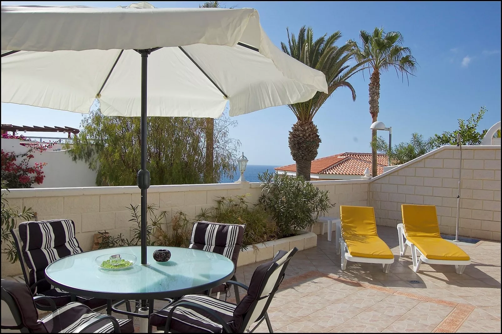 Casa Anabel-Außenbereich Sommer