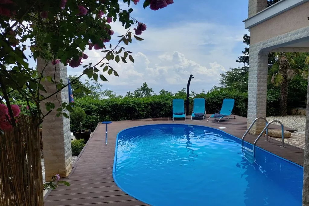 458038-Nicht zugeordnet