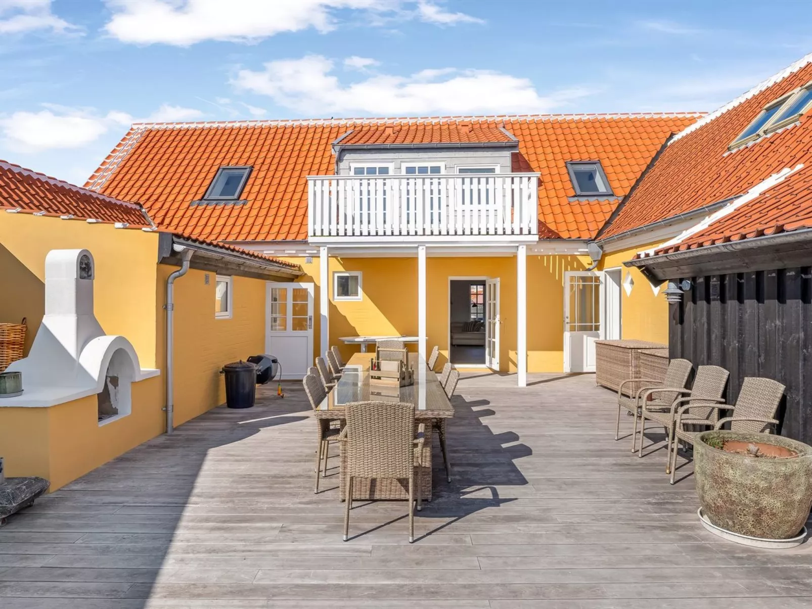 "Albine" - 150m from the sea-Outside