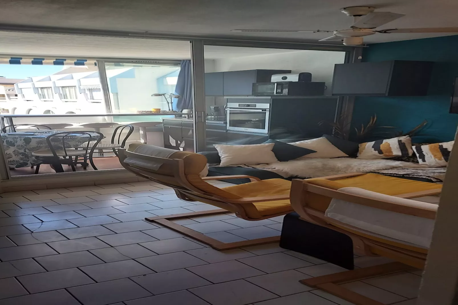 Les Floralies II N°3376 - 2P4-Salon