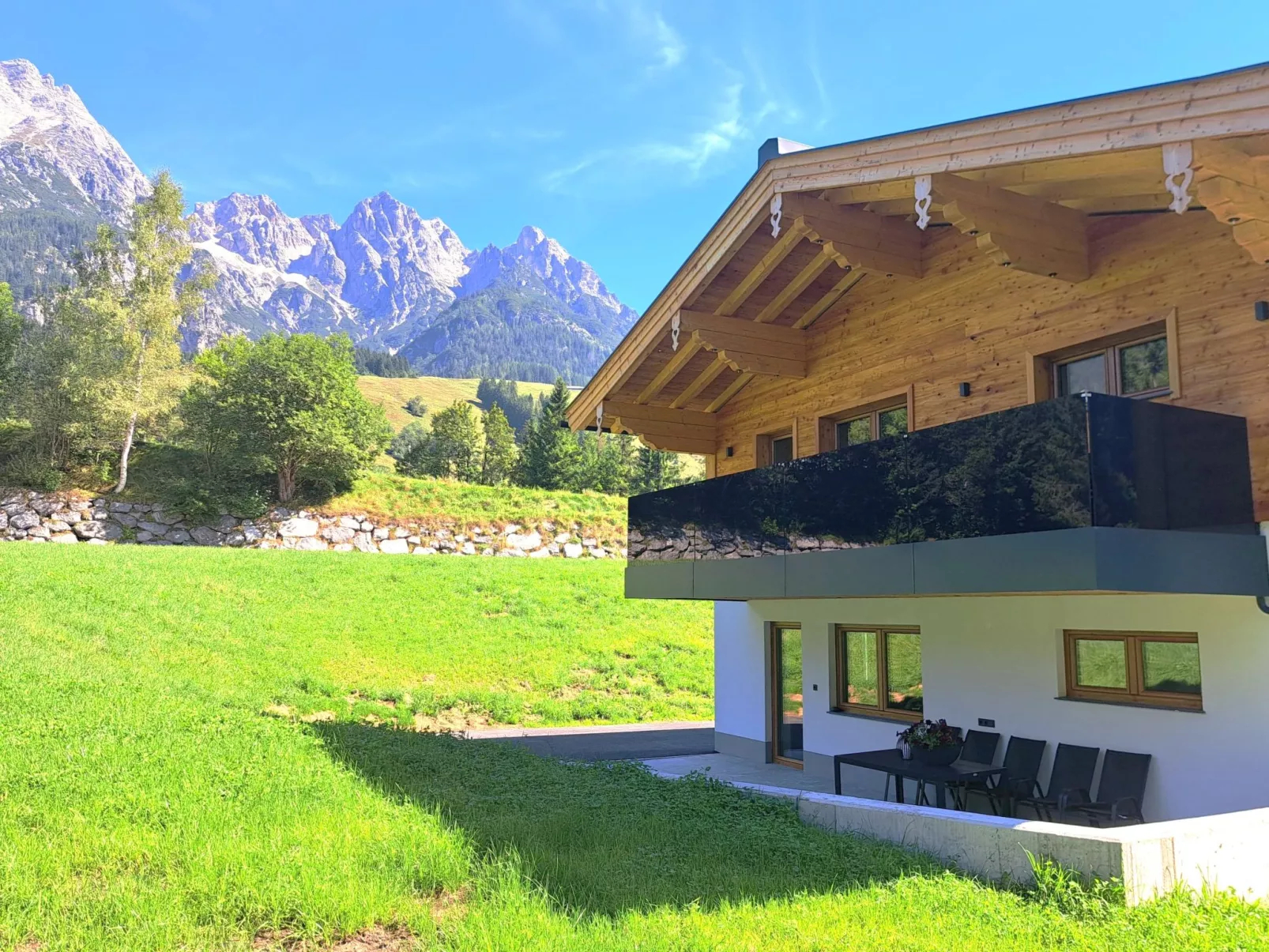 Jagerstüberl-60qm EG mit gr Terrasse-Dehors