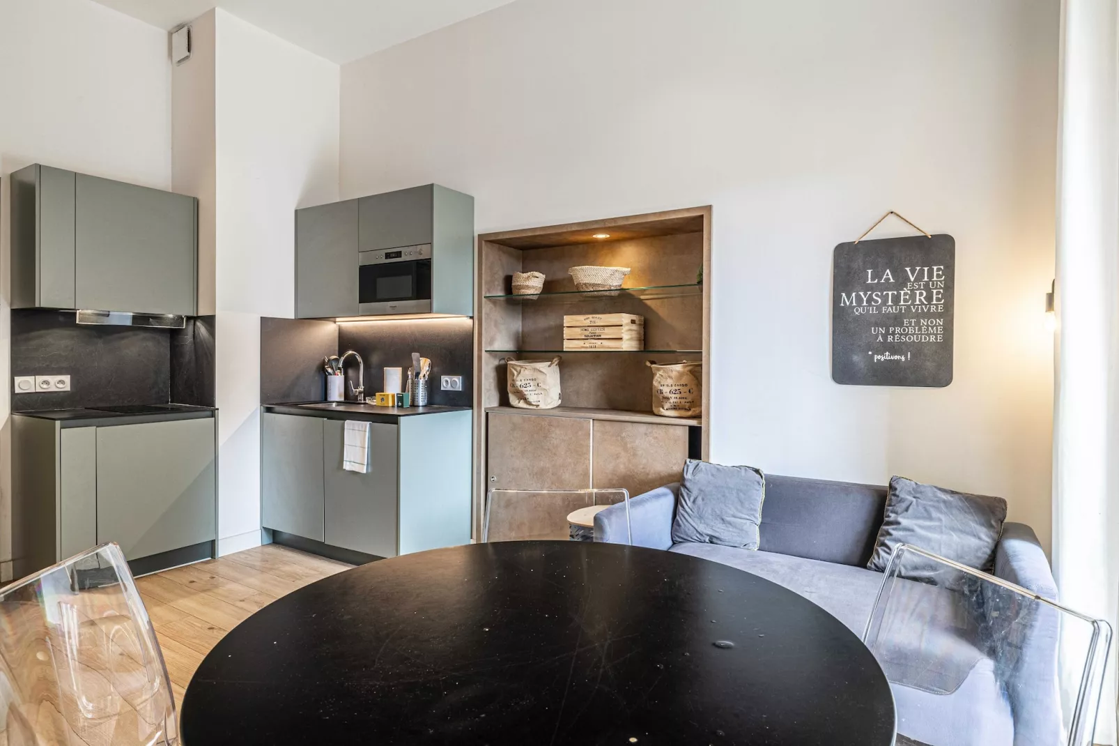 GF-11-GARIBALDI-101-Kitchen