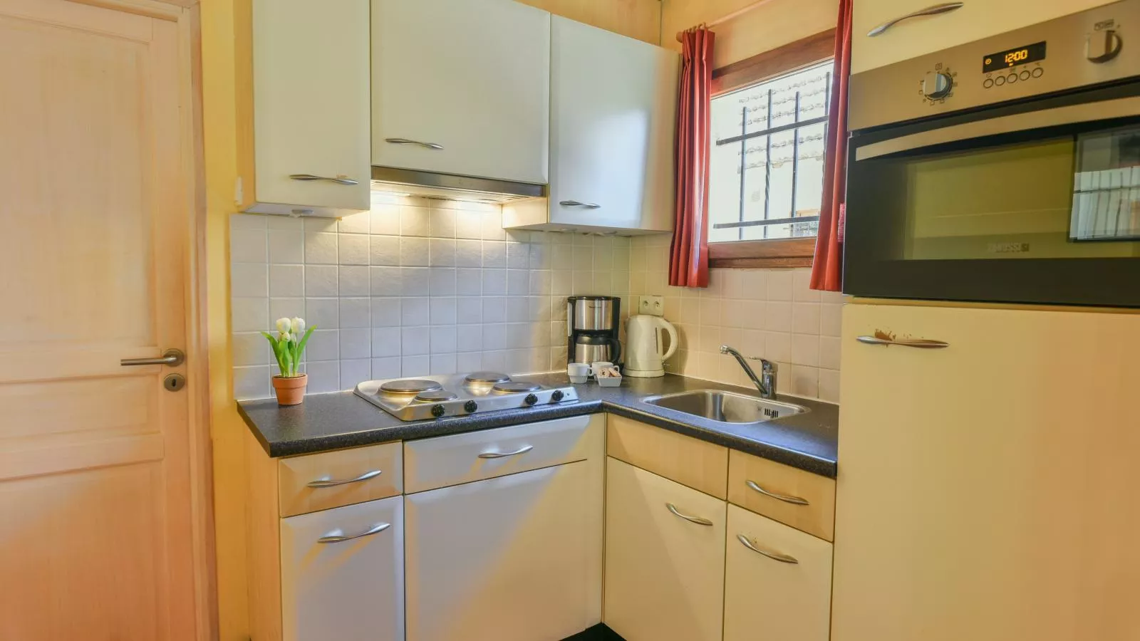 Lac Bleu huis nr 13-Cuisine