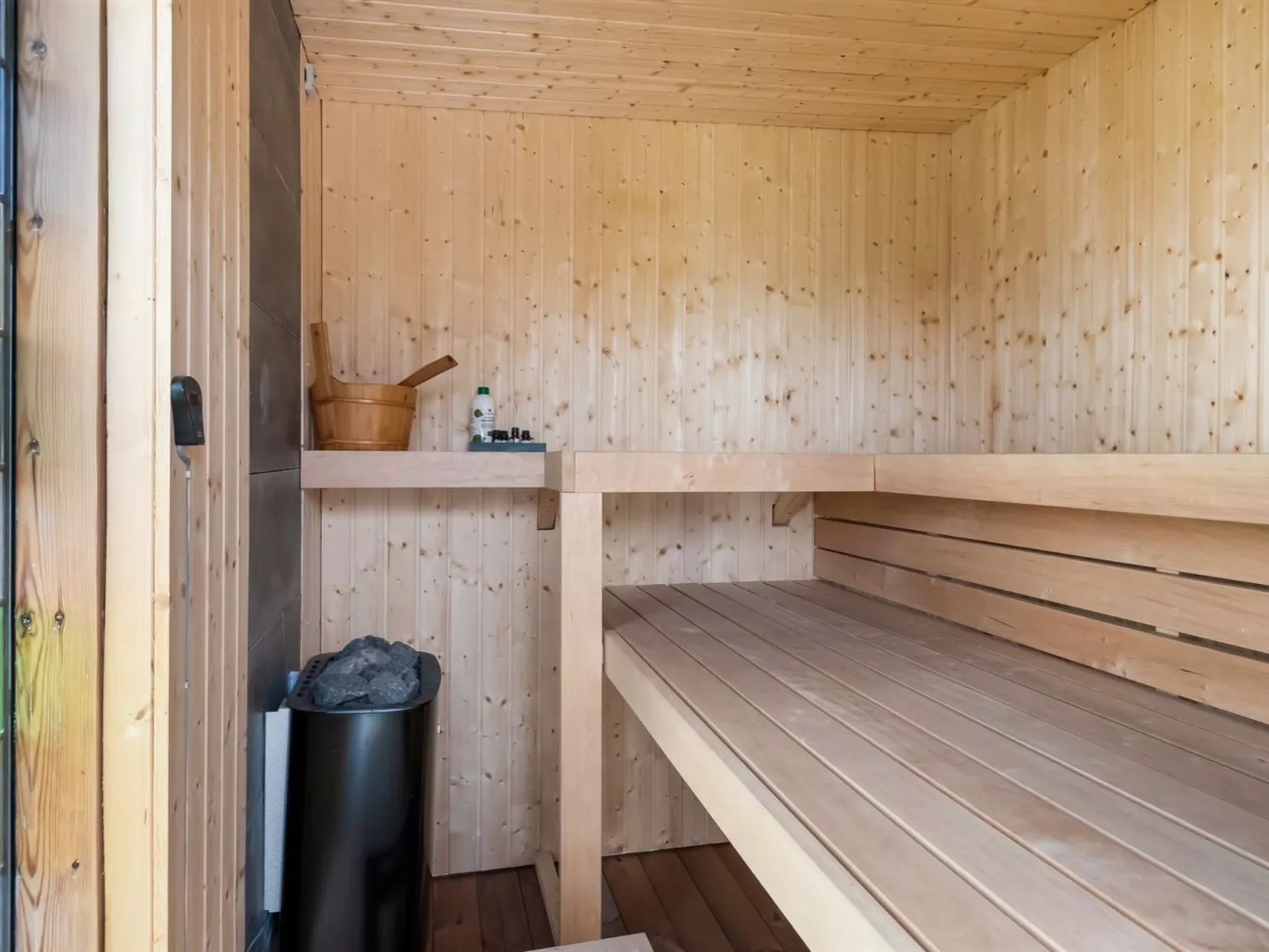 "Arnia" - 250m from the sea-Dedans