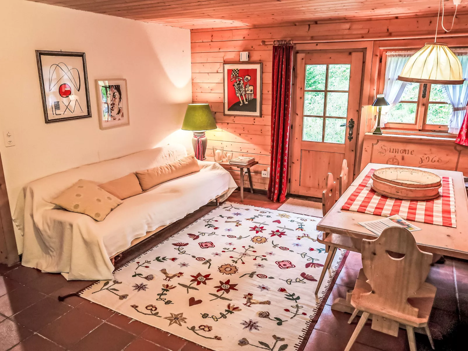 Rodas Soura 5-Drinnen