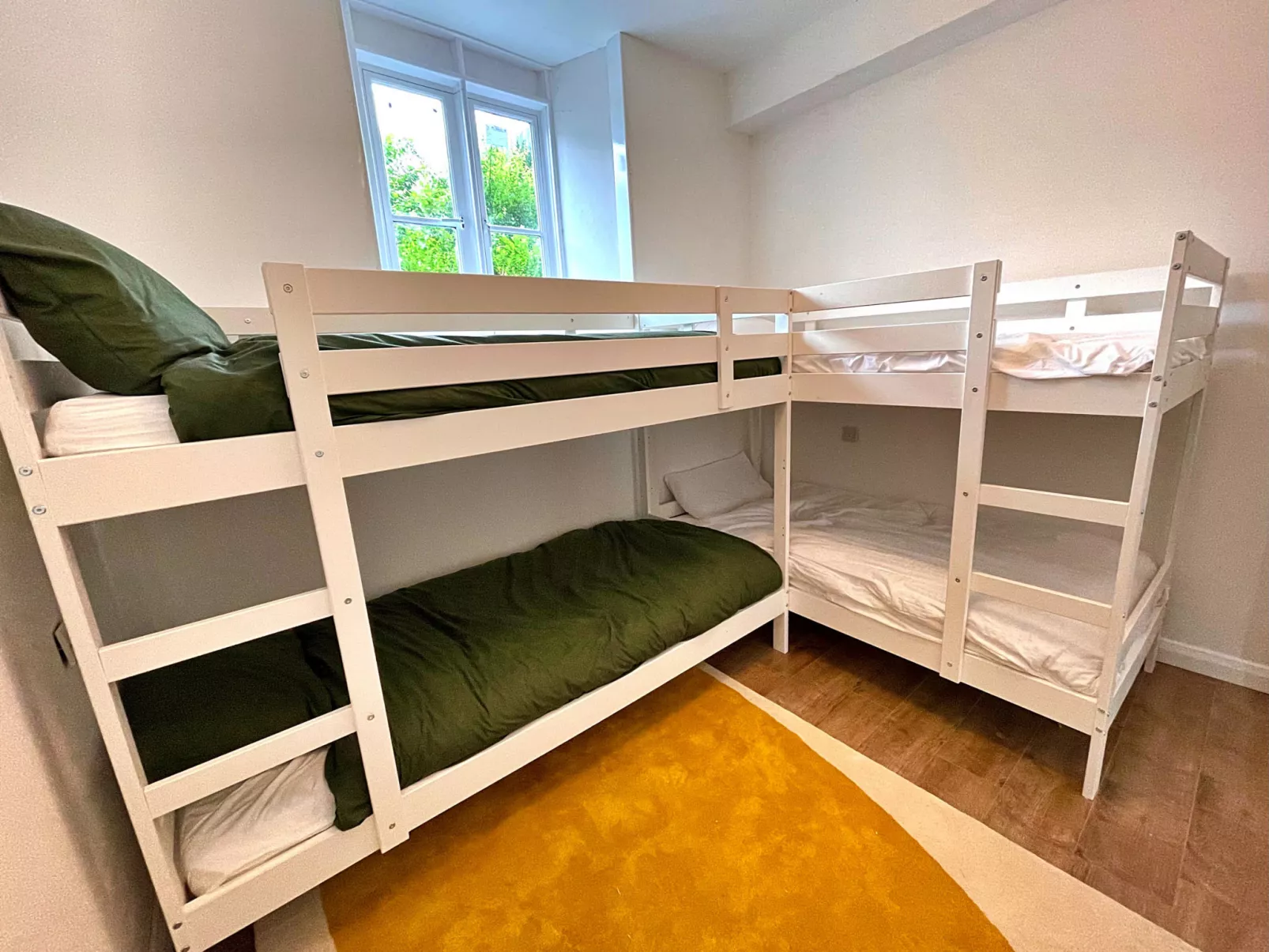 The Old Wesleyan Chapel-Dedans