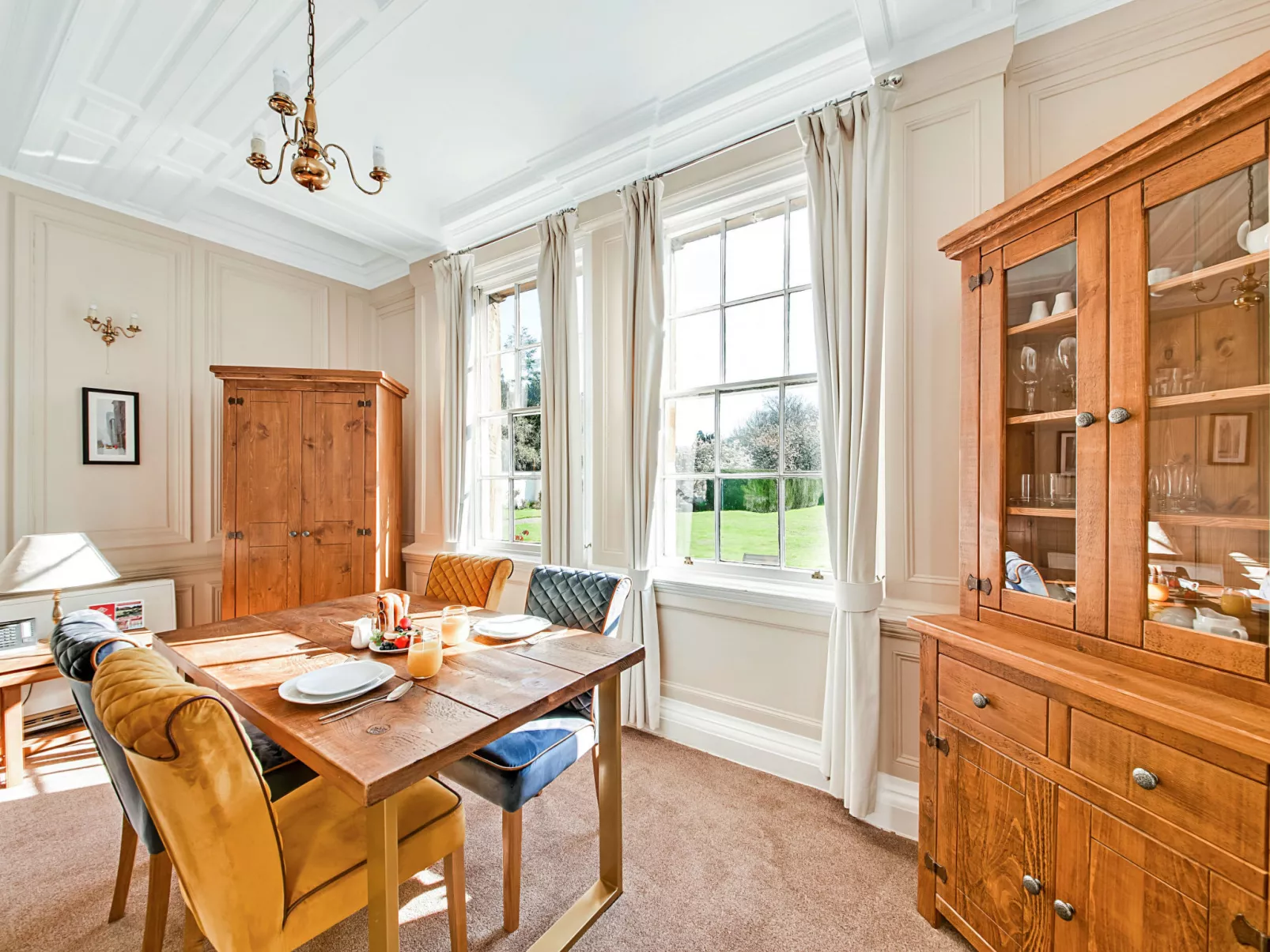 Mowbray Hall Apt-Inside