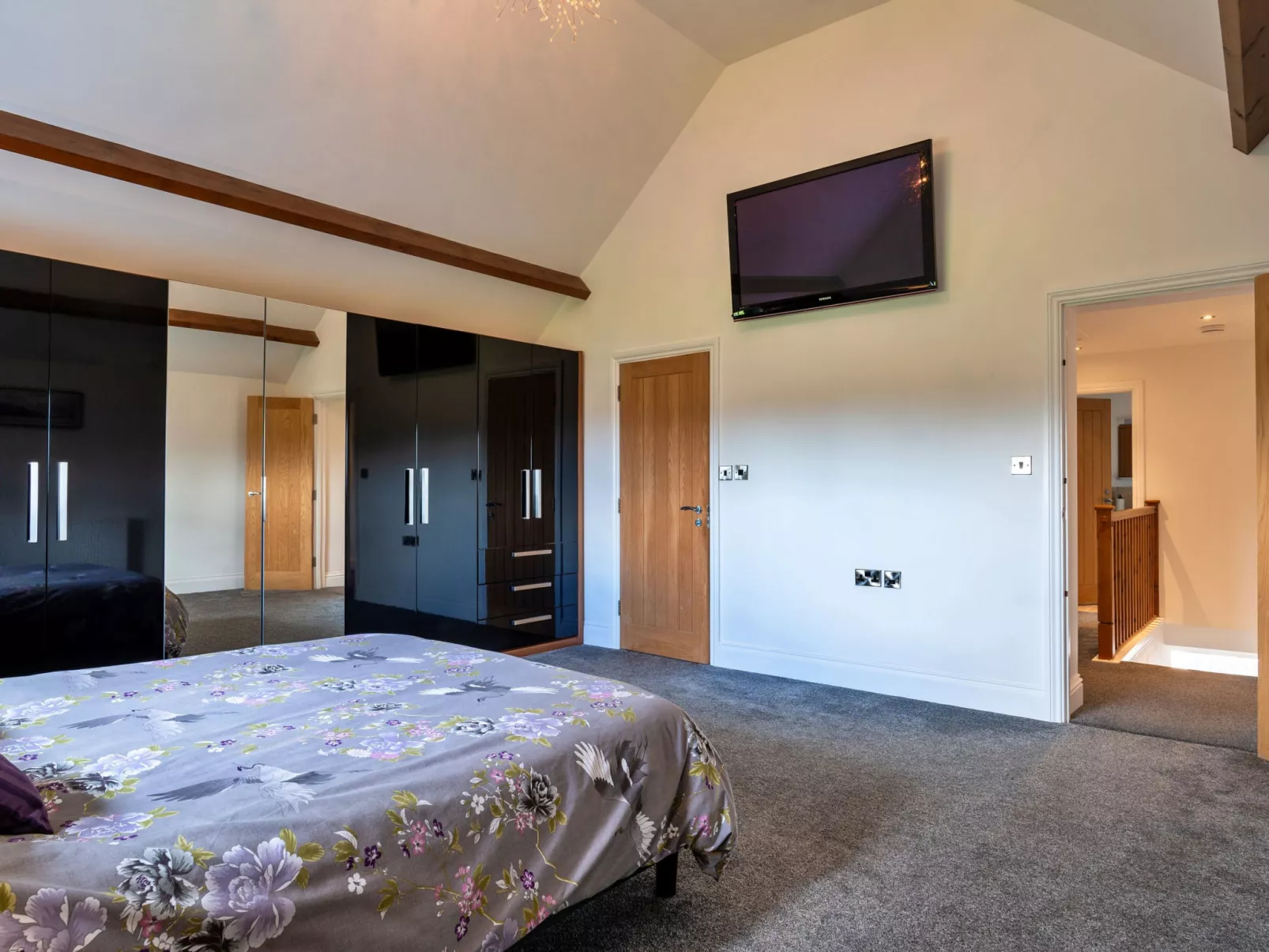 Stone Bow Farmhouse-Inside