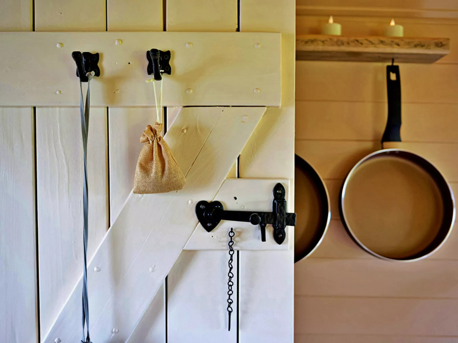 'Marared' Gypsy Hut-Dedans