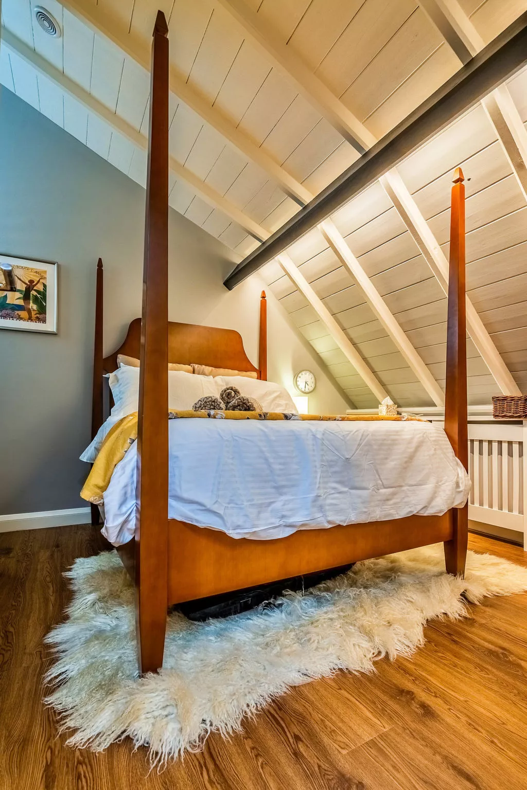 The Church Vaults-Inside