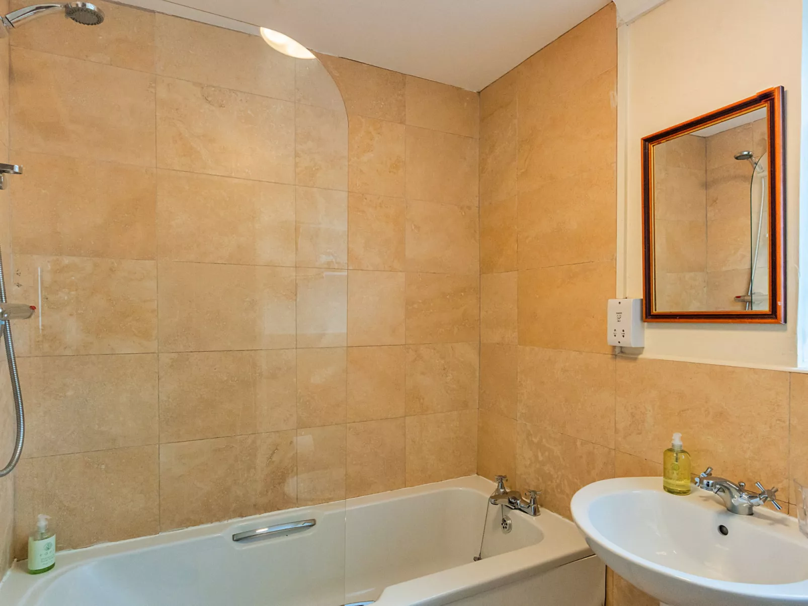 Glebe Cottage-Inside