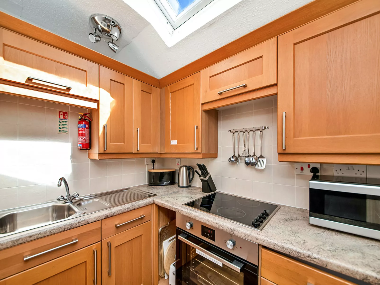 Pennine Hall Apt - Inside