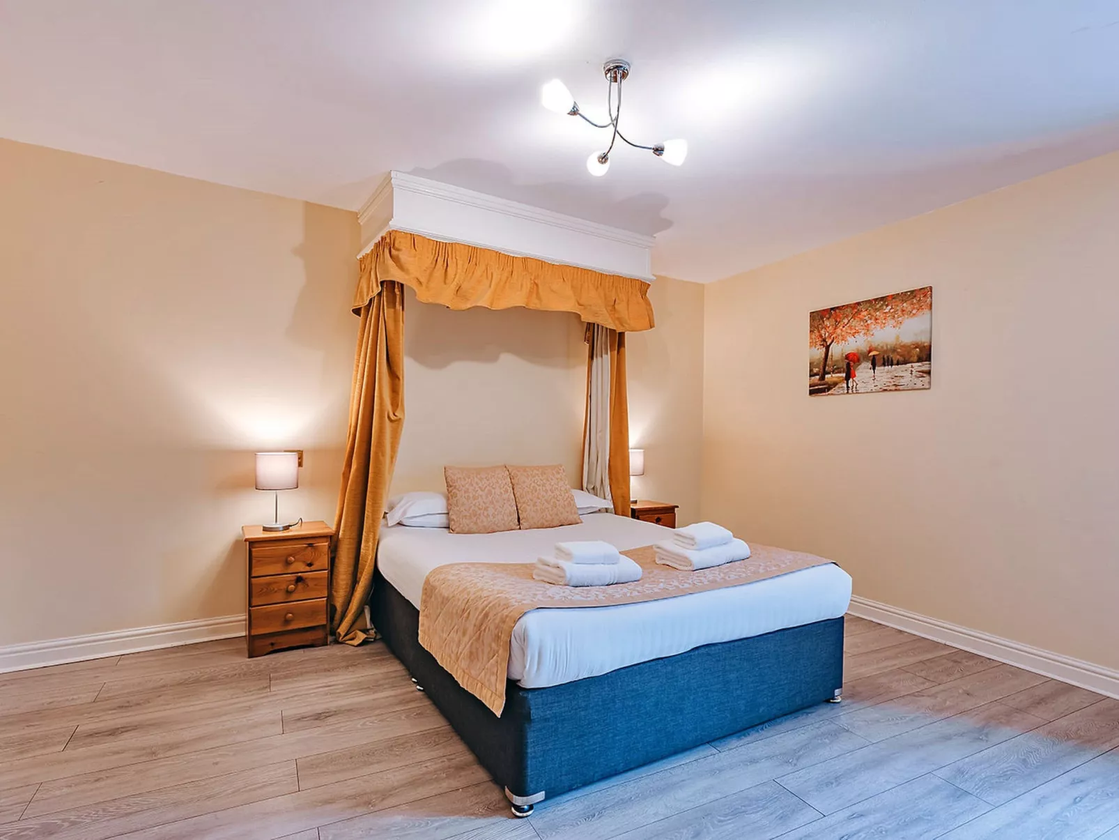 Netley Hall - Peach Tree-Dedans