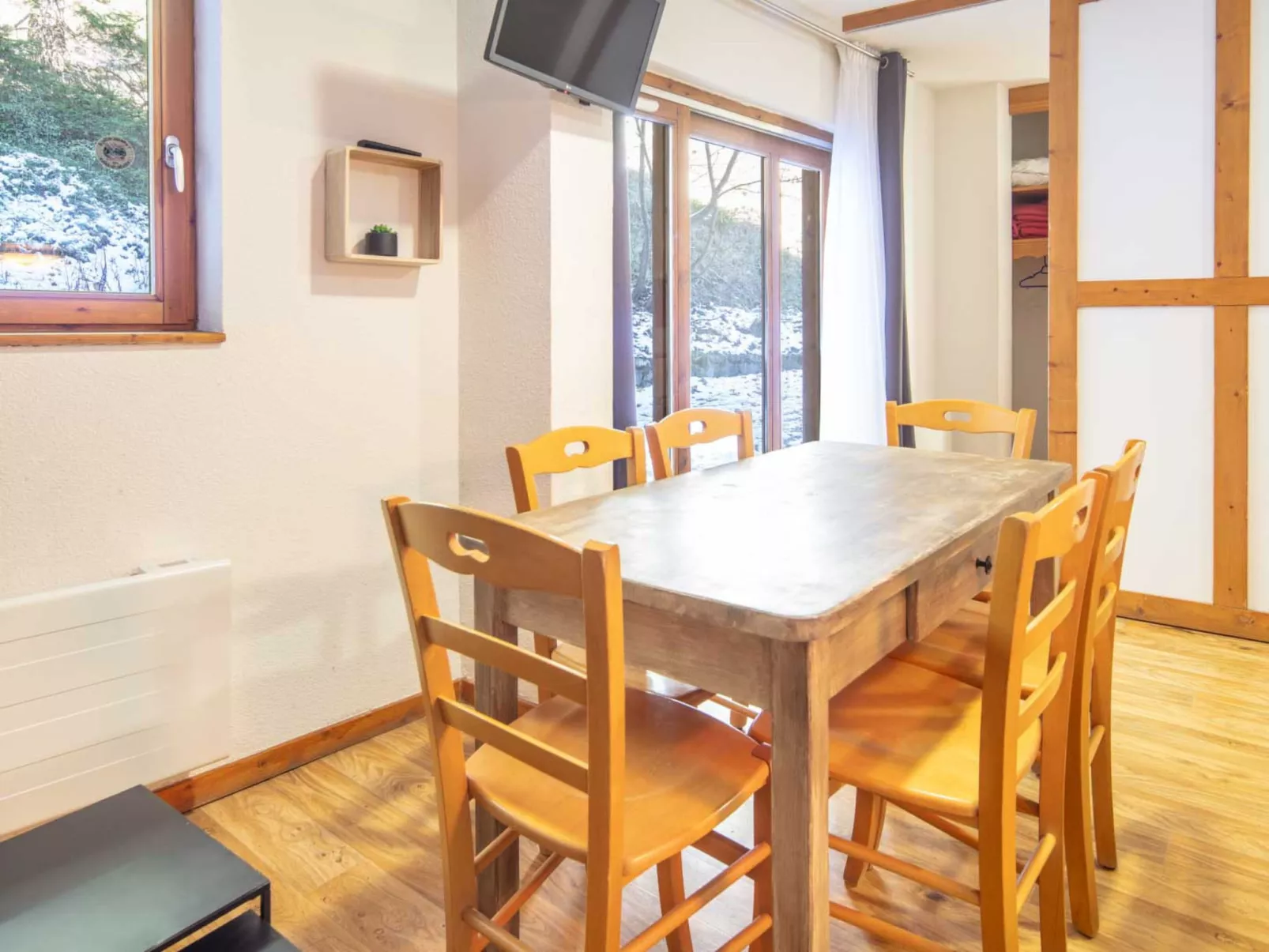 V. du Bachat - Sorbiers F-Inside