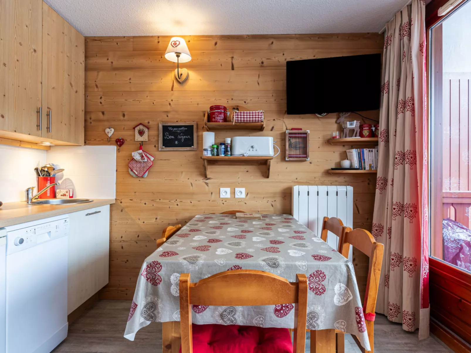 Les Eterlous-Drinnen