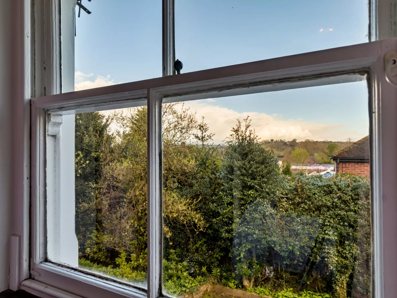 Spring Cottage-Dedans