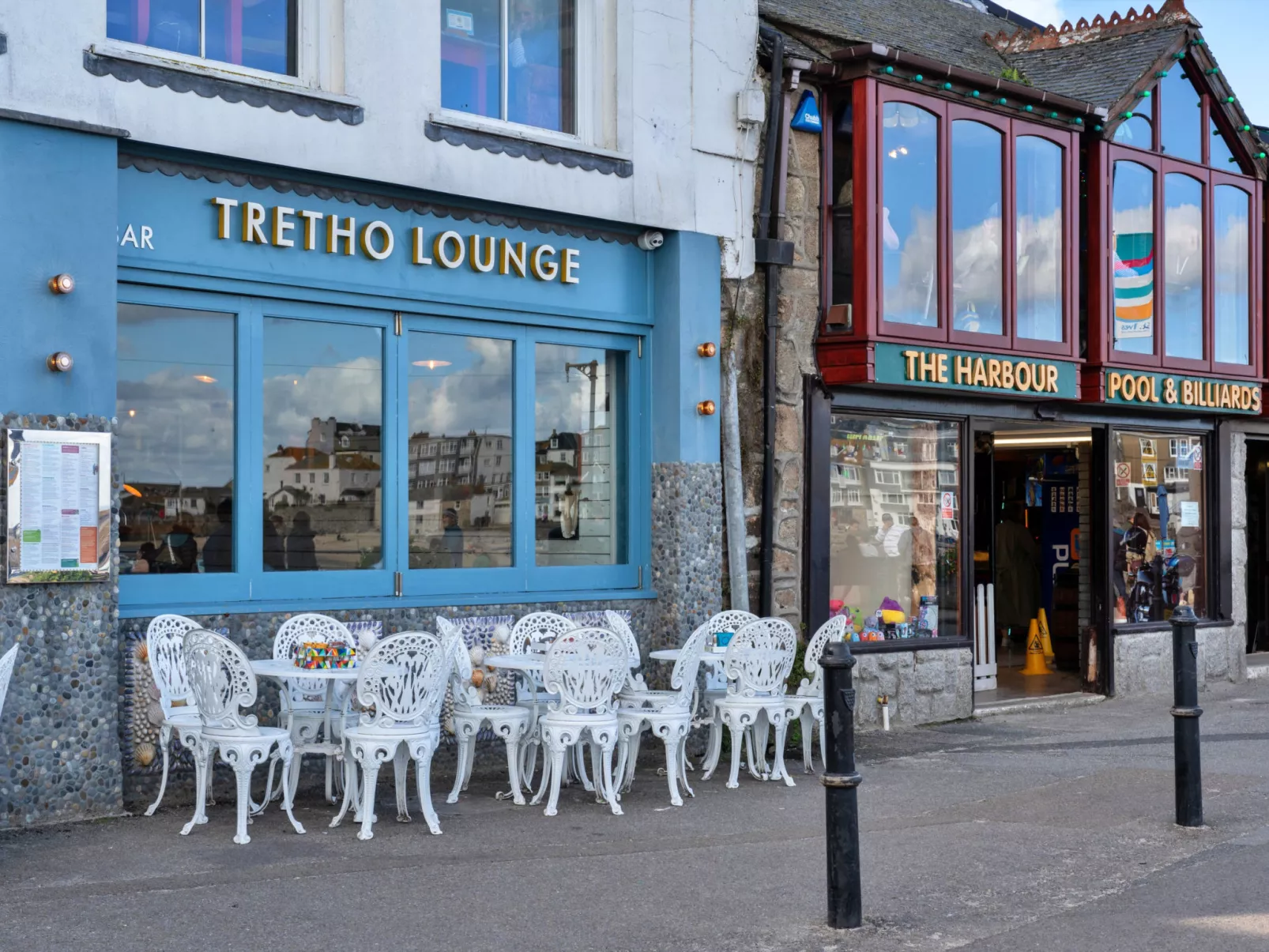 No. 6 Porthgwidden-Outside