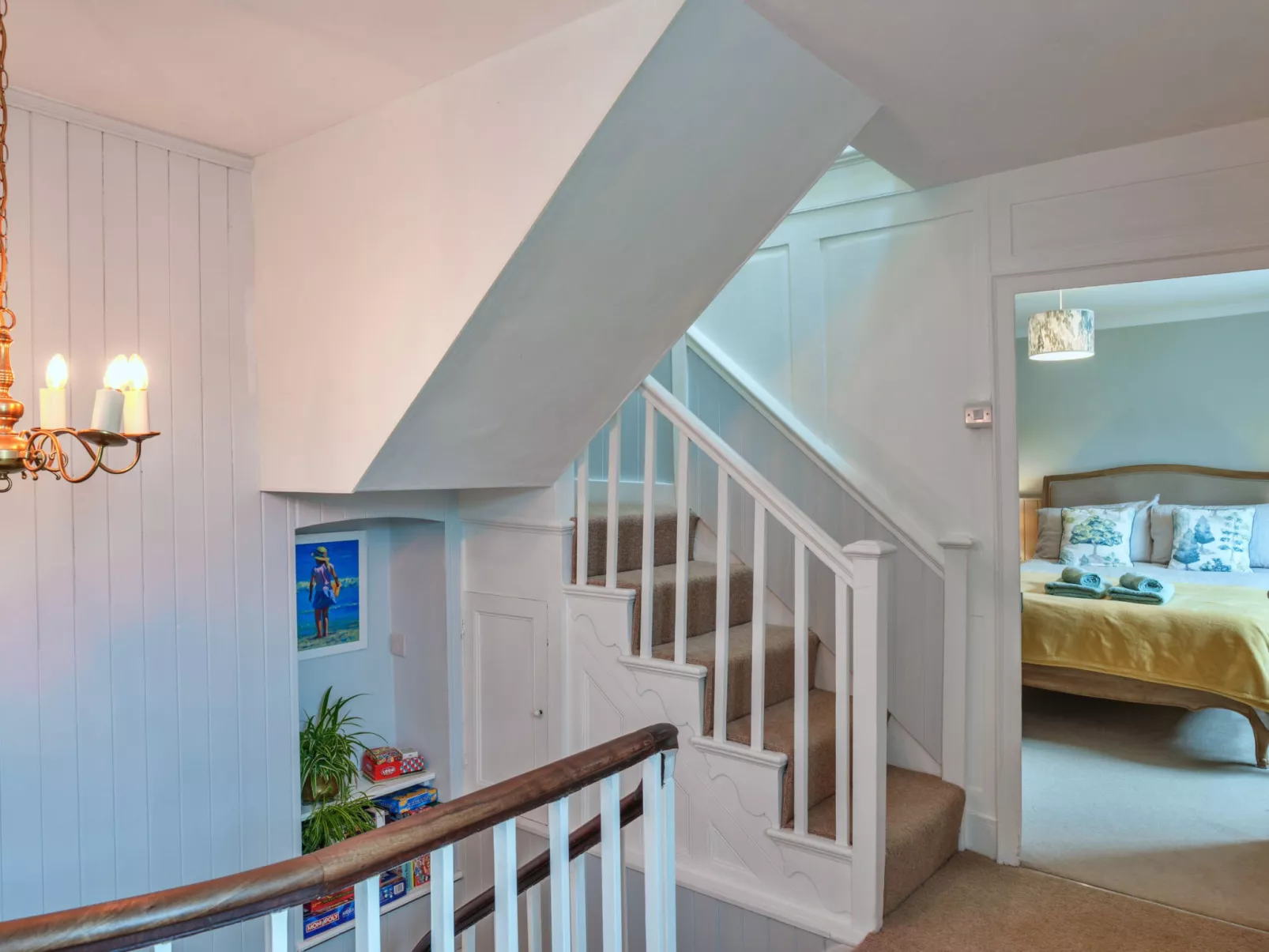 Hillside House-Drinnen