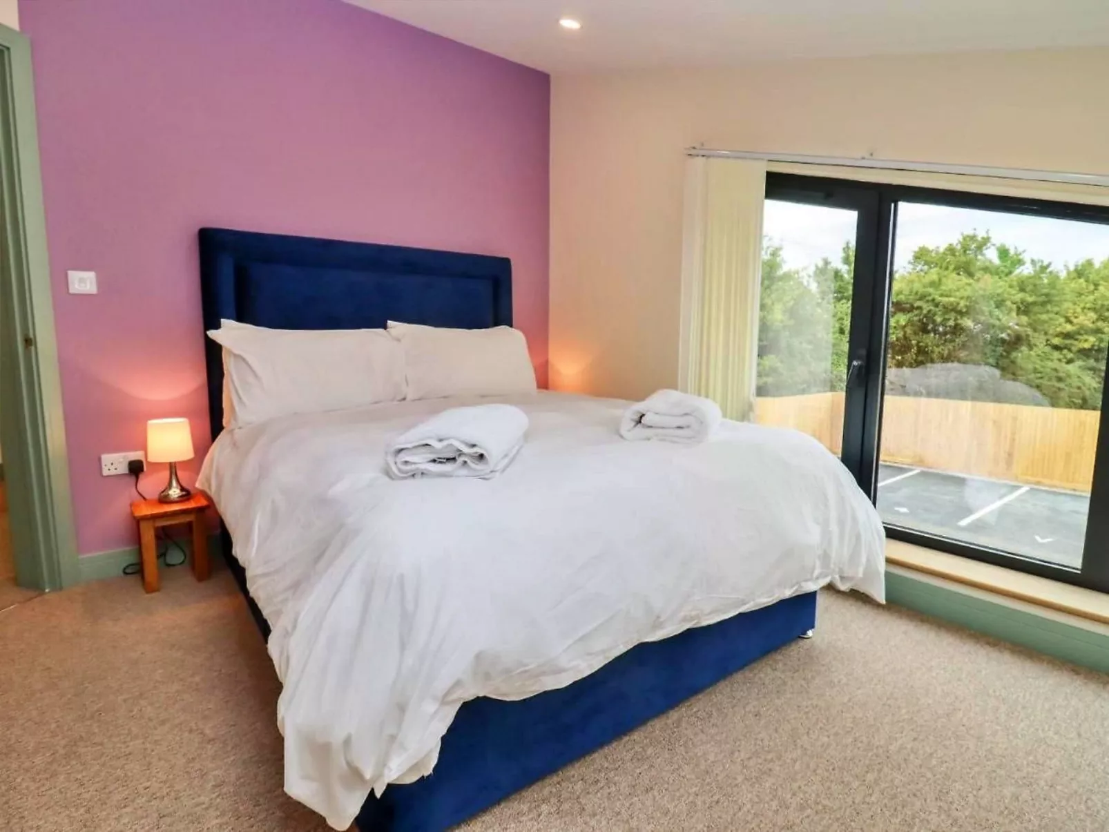 Little Rissington - Barn Three-Dedans