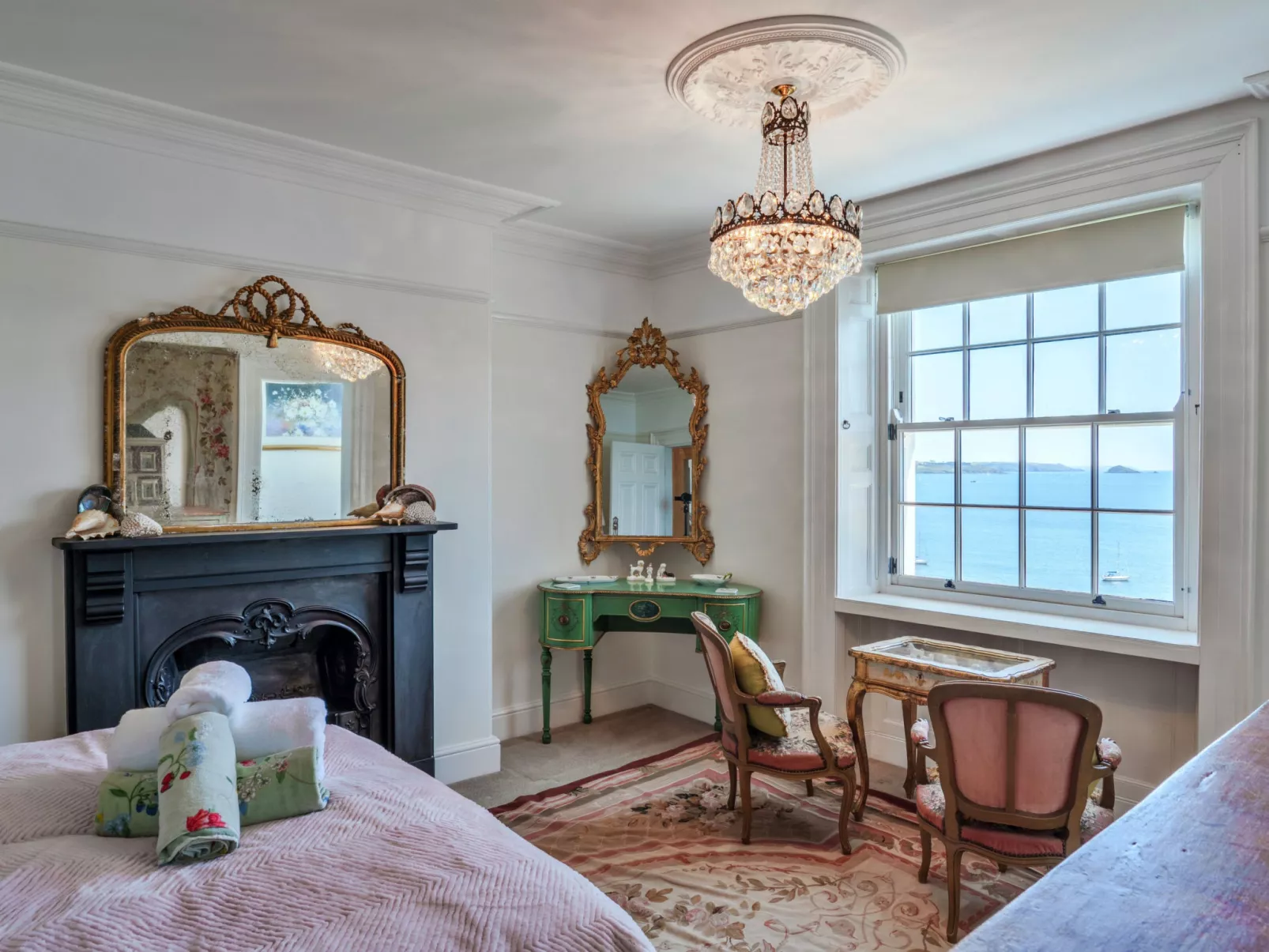 Penley Villa-Drinnen