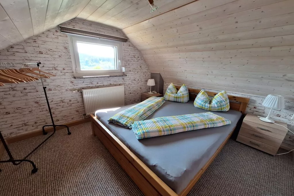 272049-Nicht zugeordnet