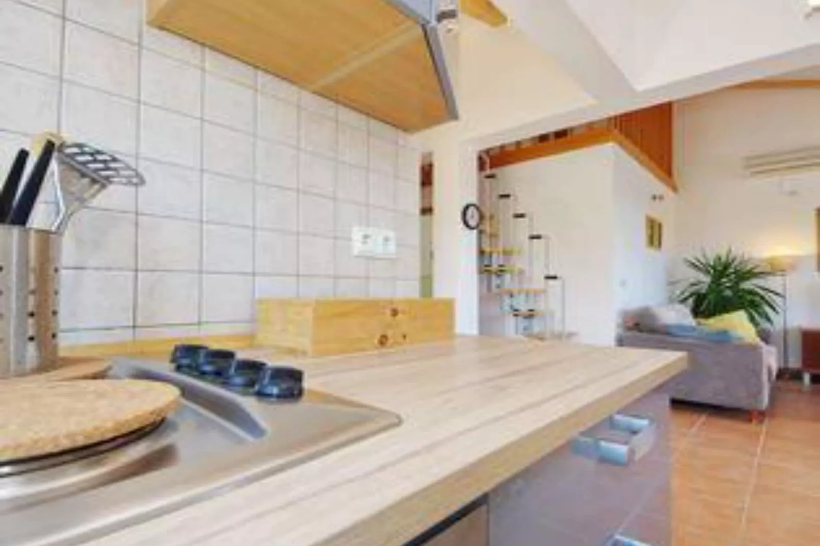 Two-Bedroom Apartment (Lavanda)-Kitchen