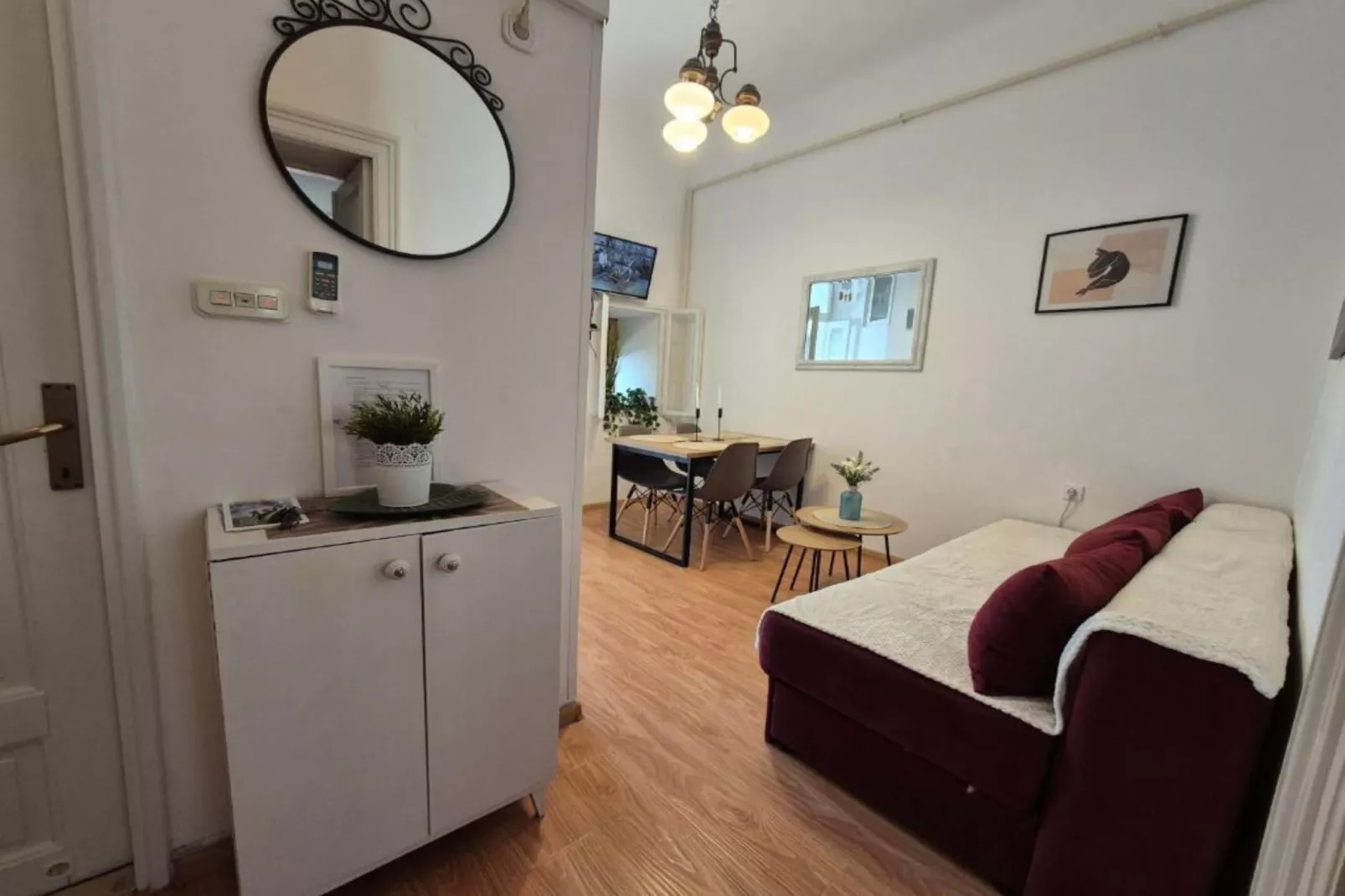 Apartment Bijonda near Arena Pula - One Bedroom Apartment-Living room