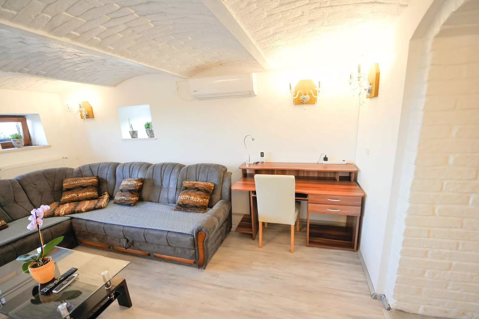 Relax and Rustic Apartments with Terrace - Classic One Bedroom Apartment with Terrace (owner Silvester)-Living room