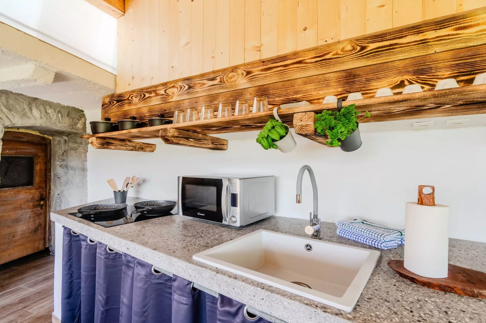 Nature Hideaway Holiday Homes with Sauna - One Bedroom Holiday Home (owner Pika)-Kitchen