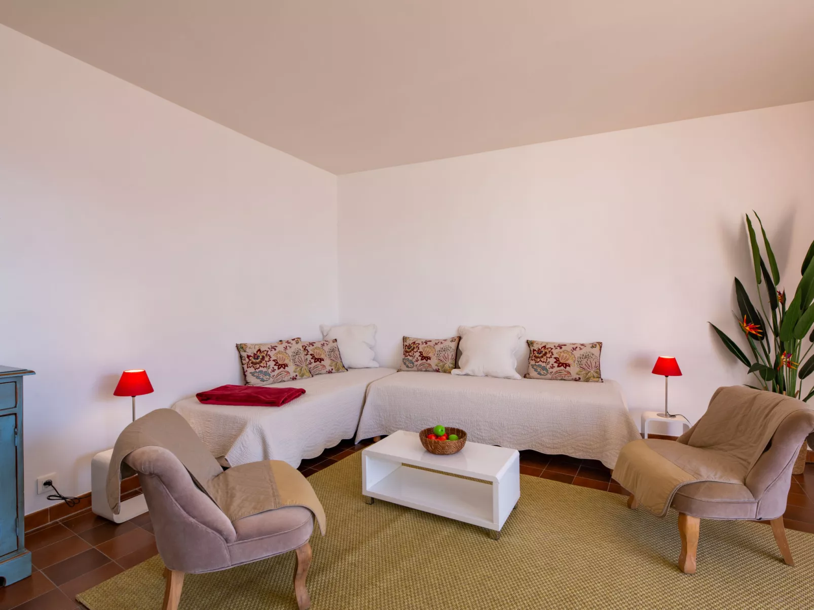 La Marjolaine-Inside