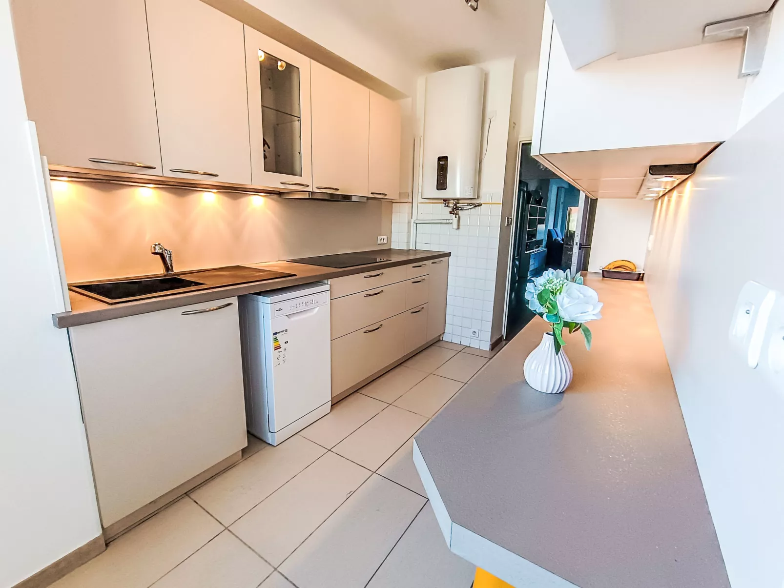 Le Victor Hugo-Dedans