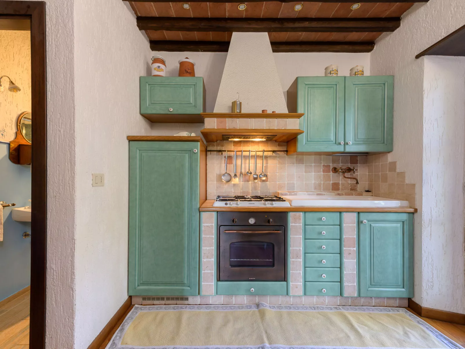 Sottopoggetto-Dedans