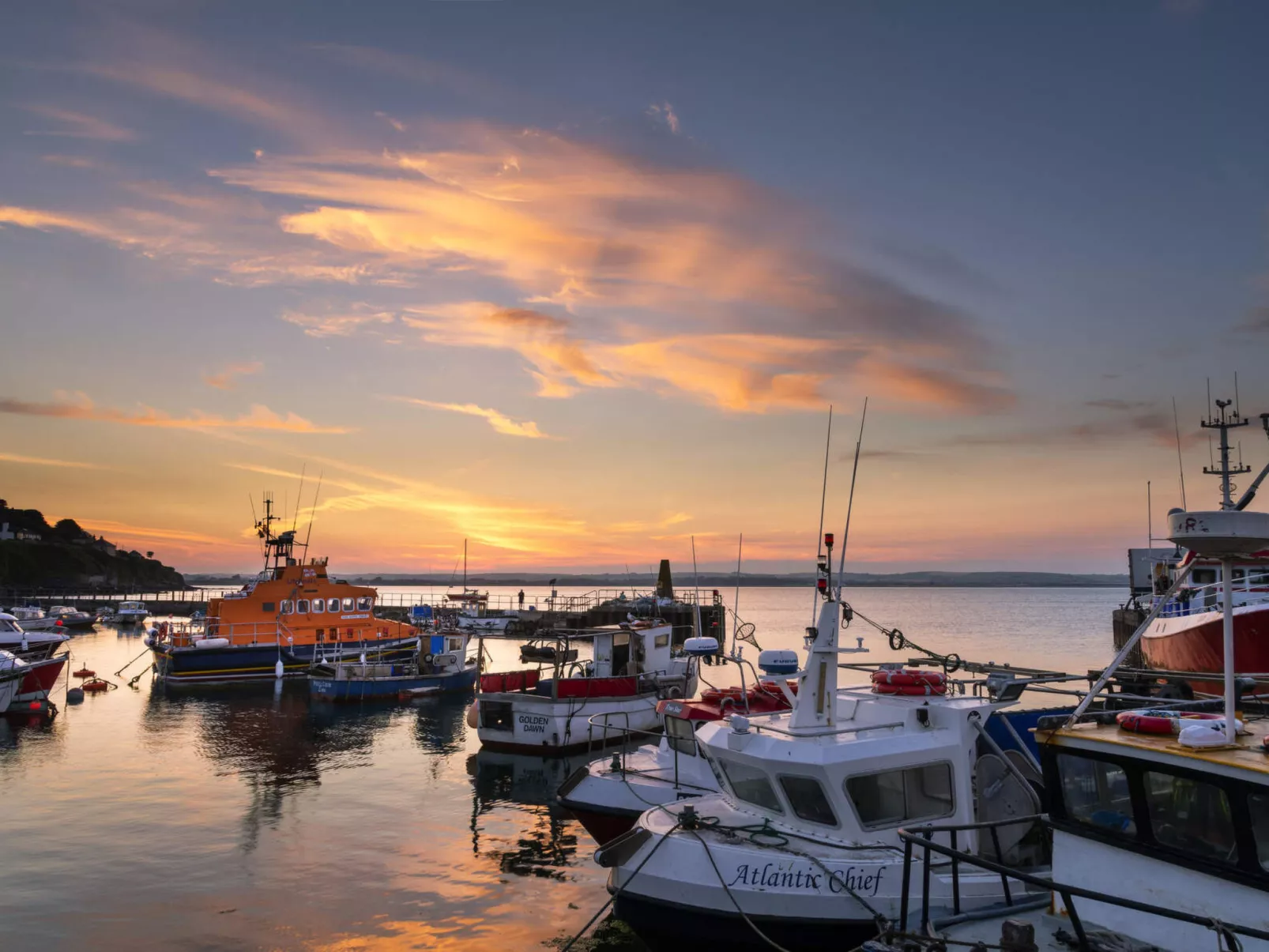 Ballycotton Holiday (TR1+2) Apartment No 6-Outside