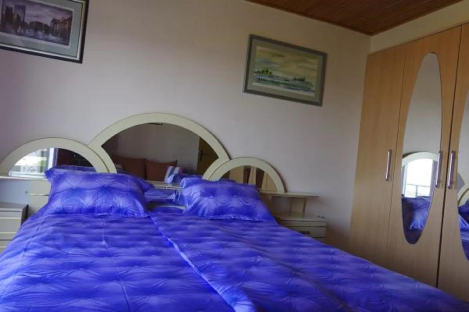 Serene Barbat Escape with Just Minutes from the Beach - One Bedroom Apartment with Balcony 2-Schlafzimmer