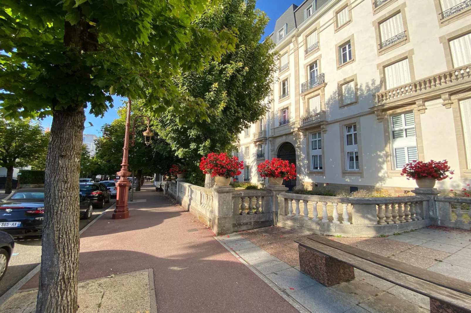 Appartement avec la petite cour-Extérieur été