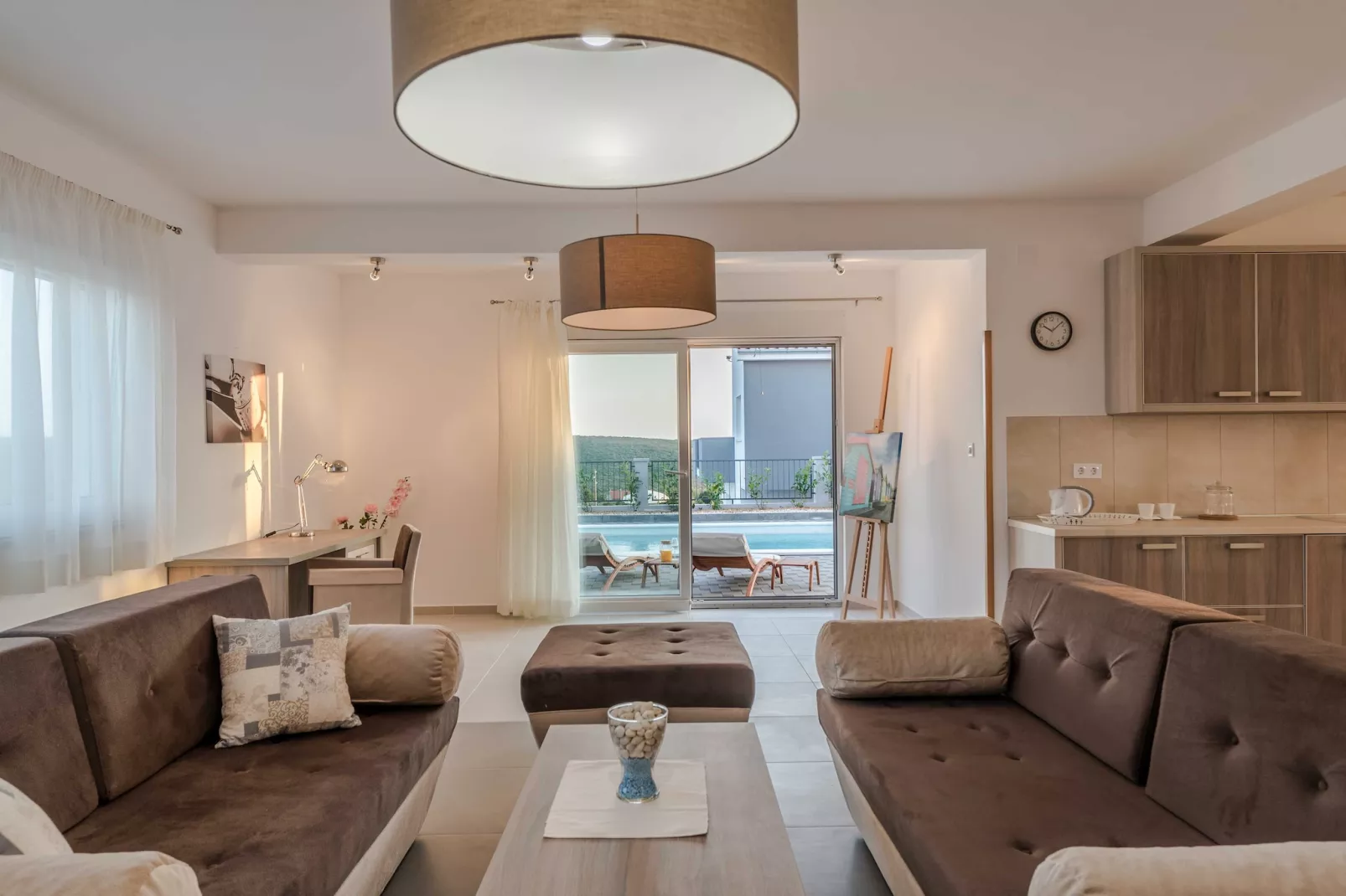 Luxury Escape with Swimming Pool & Modern Design -Deluxe Four Bedroom Villa with Private Pool (Villa 6)-Wohnzimmer