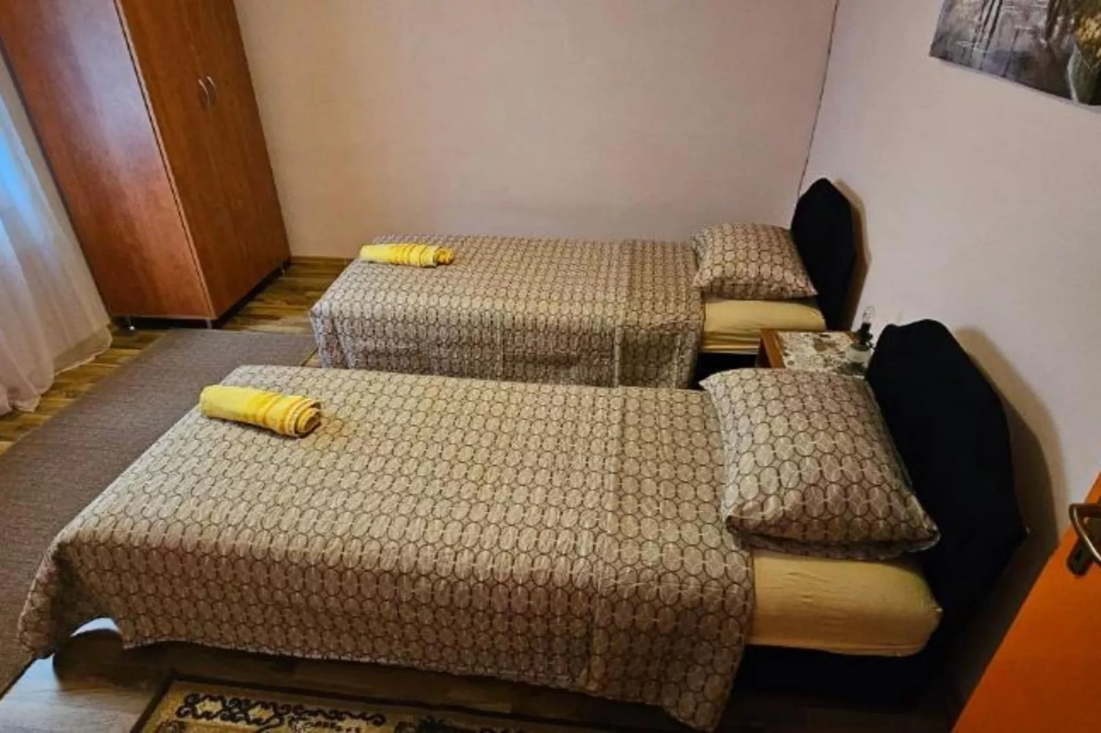 Tivat Bliss Apartments Close to Beach - Two Bedroom Apartment-Chambre