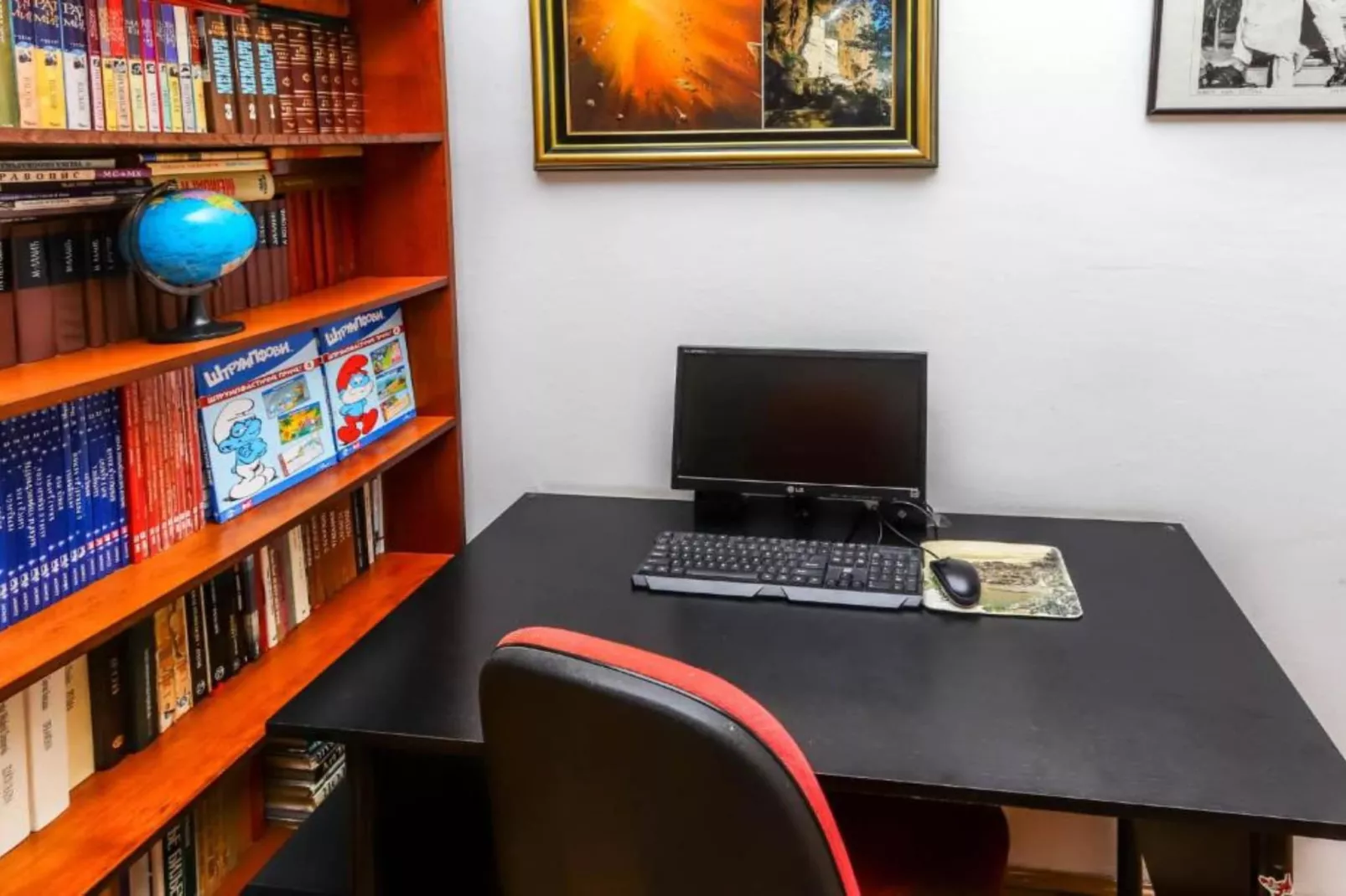 Relaxing Apartment on Budva Coastline - One Bedroom Apartment-Living room