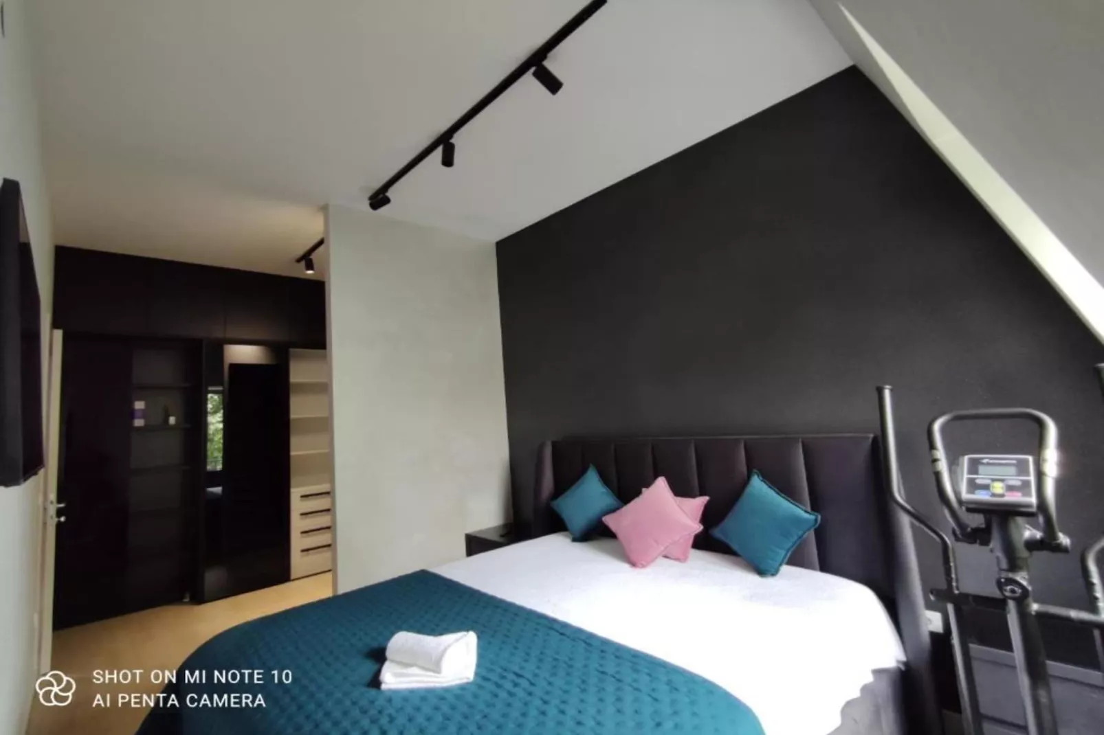 Heritage Haven – Luxurious Apartment in City Center - One Bedroom Apartment