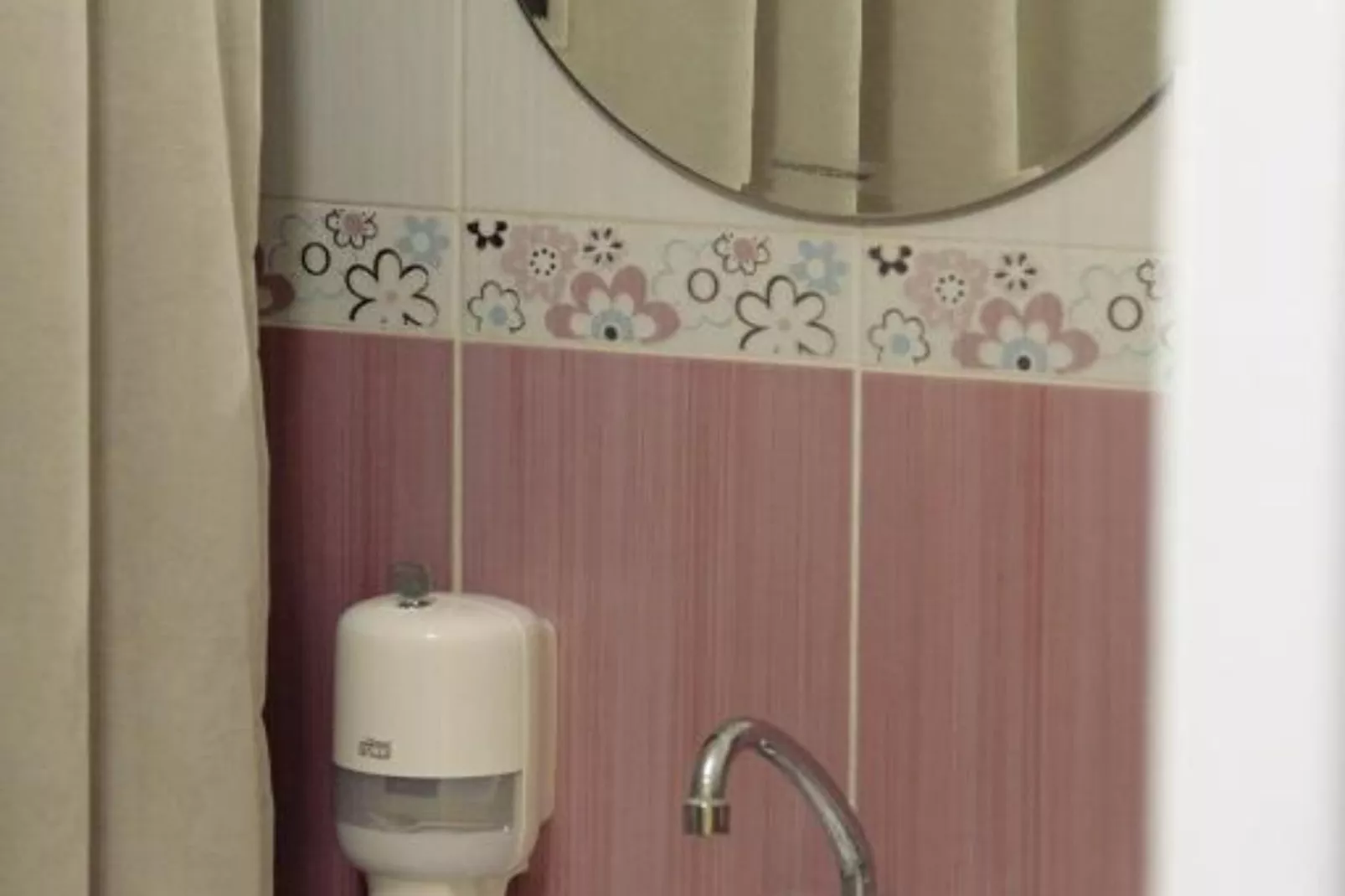 Charming & Cozy Apartment Close to Kotor Old Town - Two Bedroom Apartment-Bathroom