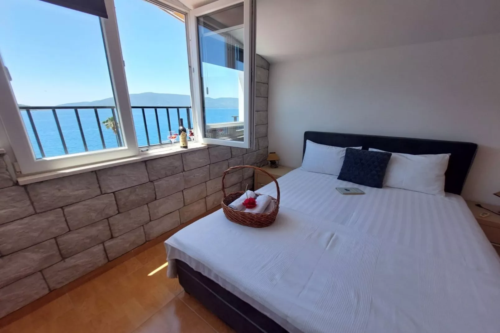 Villa Apartments Kumbor President - Three Bedroom Apartment With Sea View (Astarea)-Bedroom