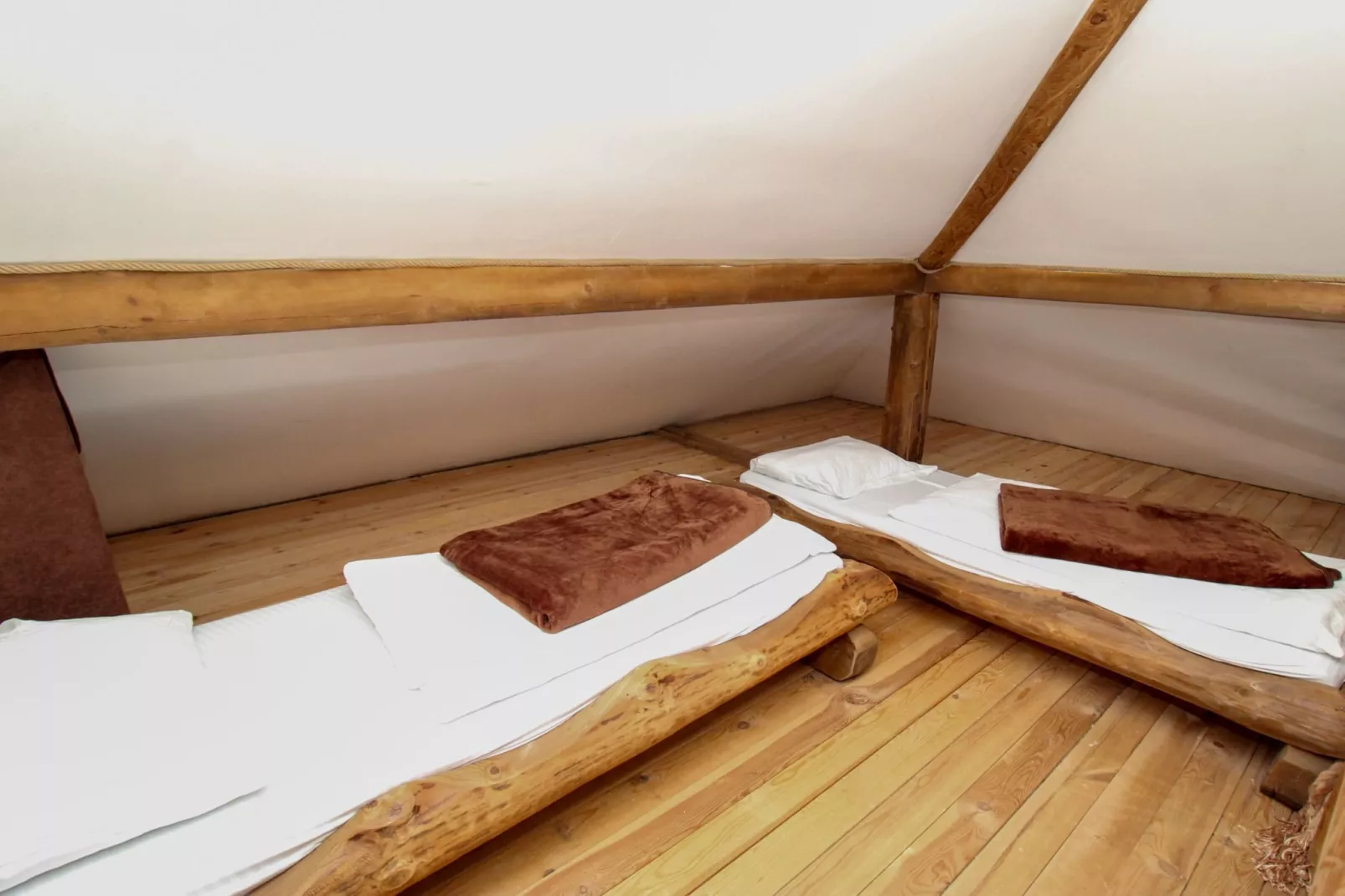 Ethno Village Dolina Mira - Two Bedroom Holiday Home (Zelengora)-Bedroom