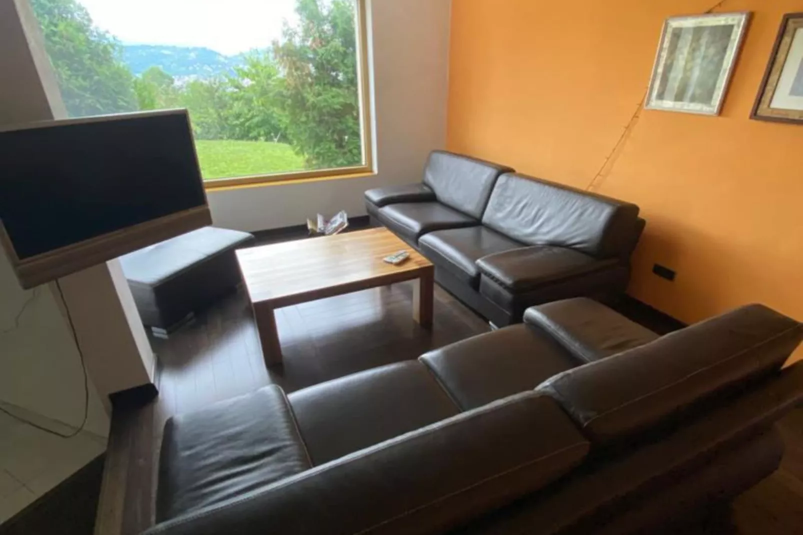 Villa Sarajevo Hills - Five Bedroom Villa with Terrace and Garden-Wohnzimmer