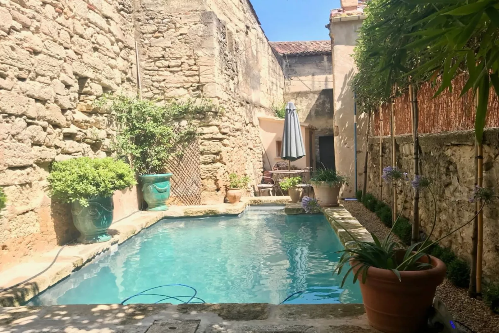 Chez Vous à Uzès-Schwimmbad