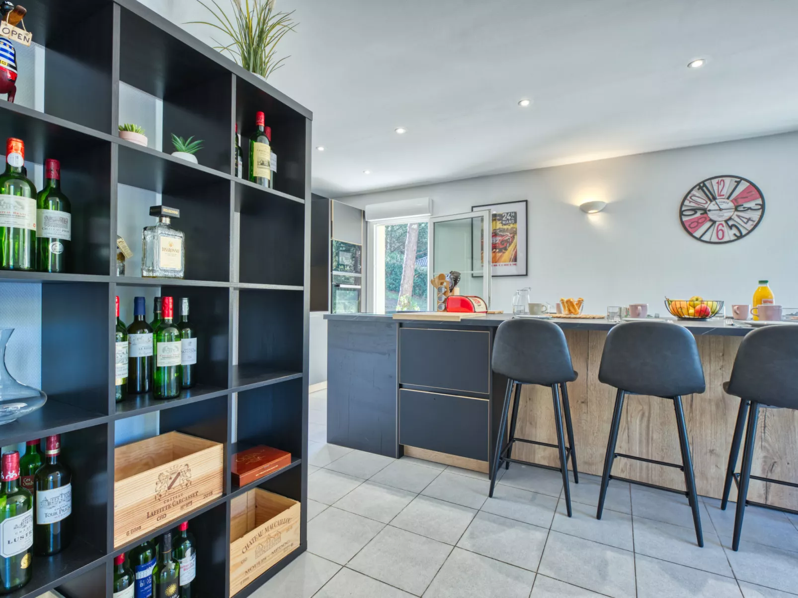 Atlantic Green-Inside