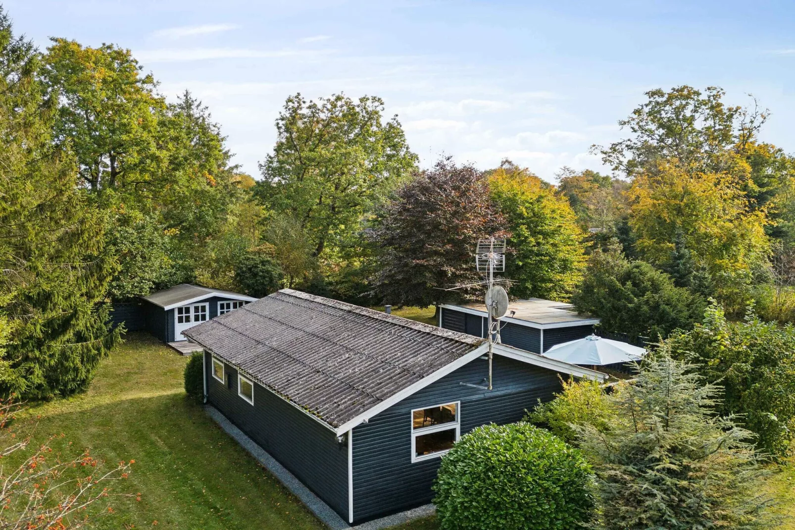 5 Sterne Ferienhaus in Glesborg-Im Freien