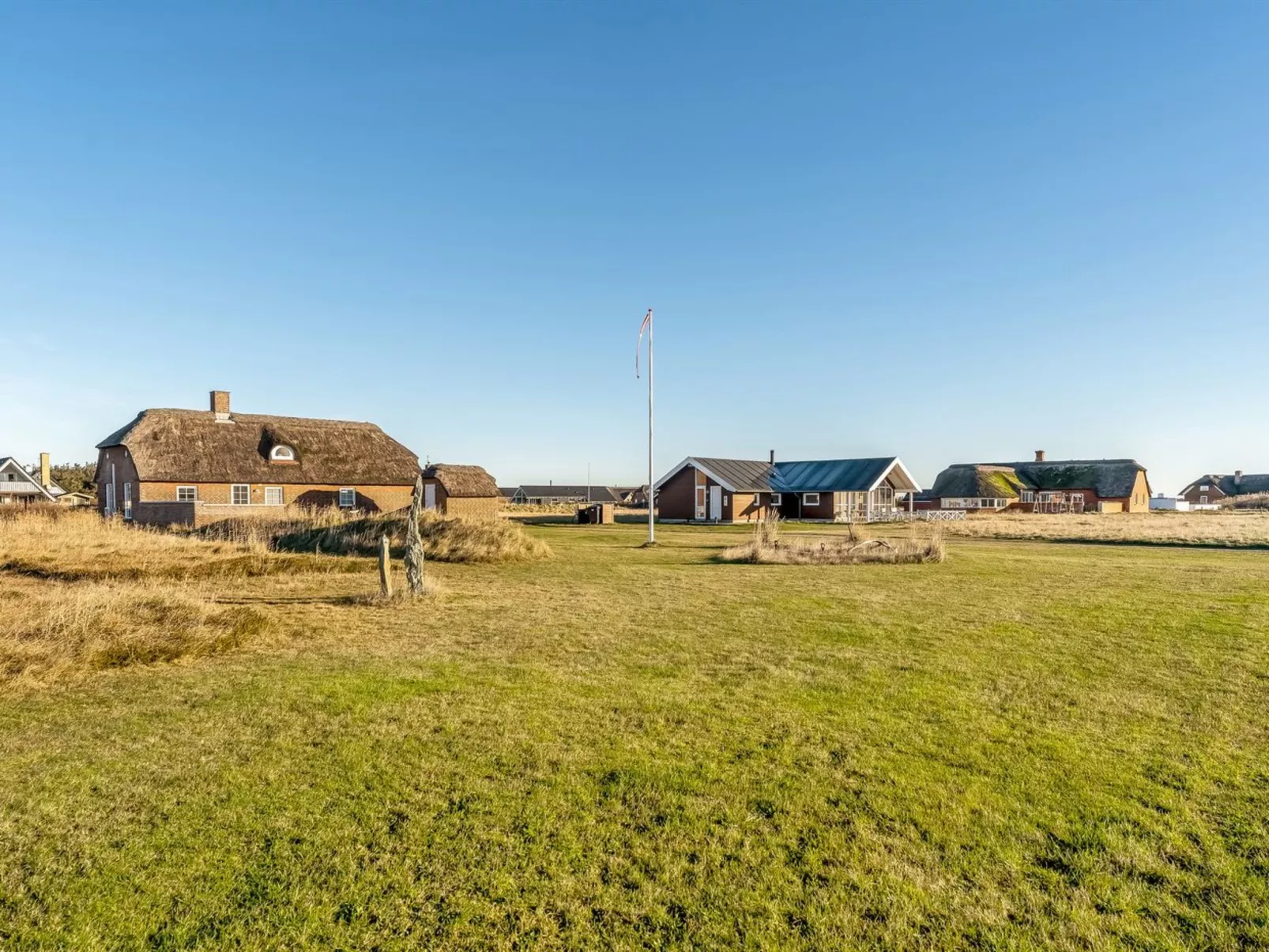 "Amber" - 300m from the sea-Outside