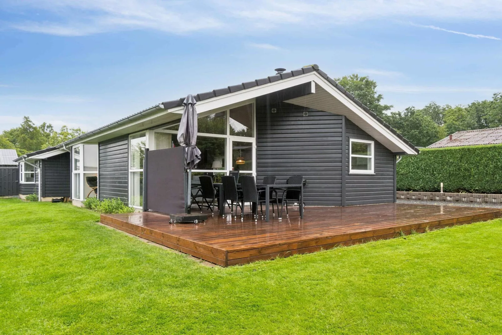 5 Sterne Ferienhaus in Fårvang-Im Freien