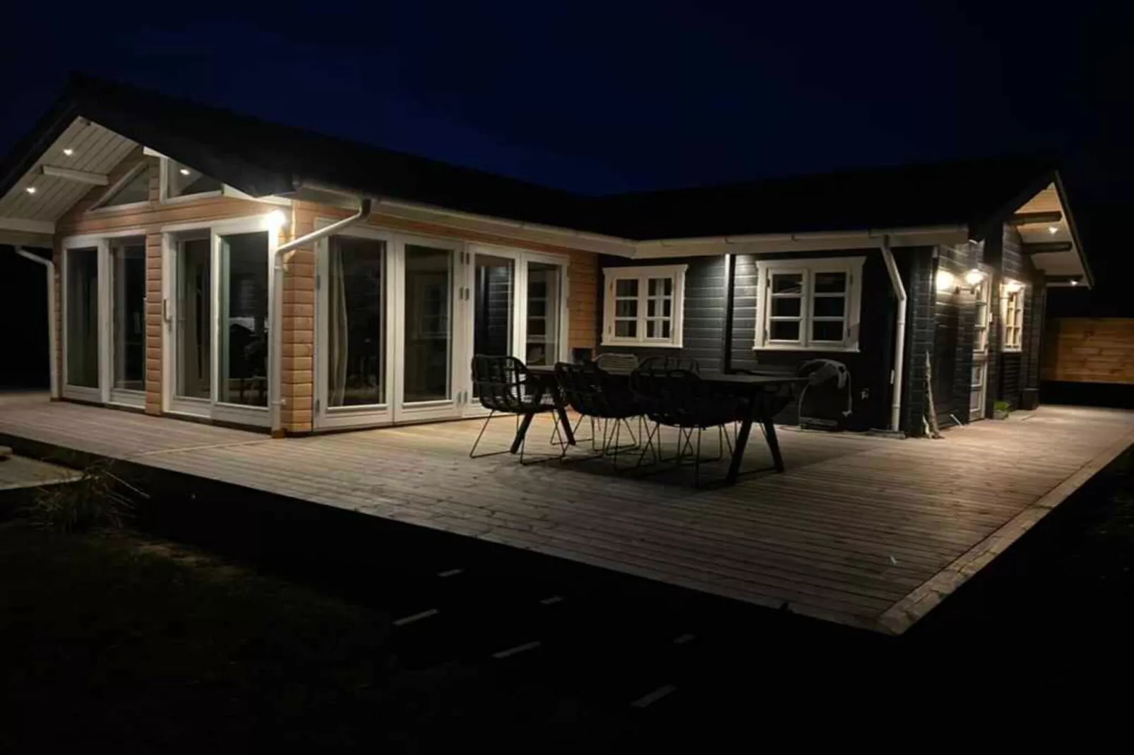 4 Sterne Ferienhaus in Idestrup-Im Freien