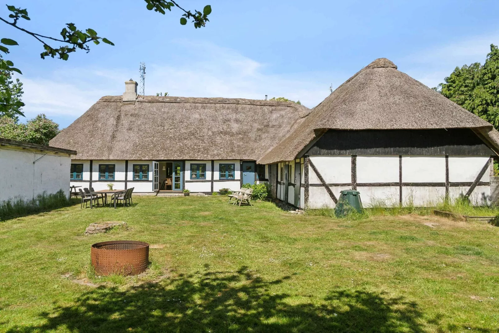 4 star holiday home in Humble-Outdoor